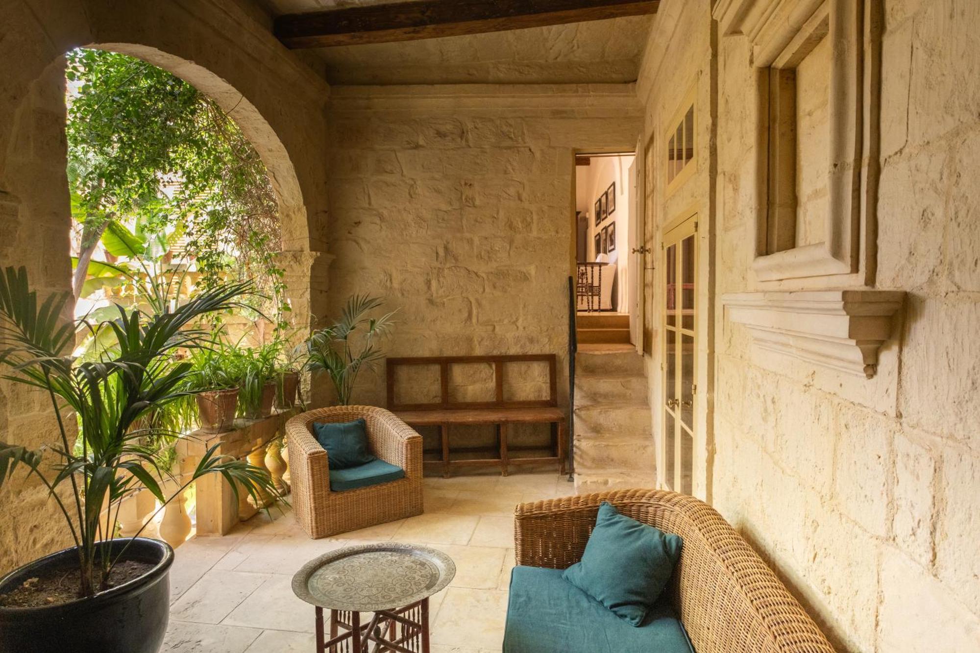 Casa San Rocco - Luxurious Grand 18Th C. Palace With Gardens & Pool Ghaxaq Экстерьер фото